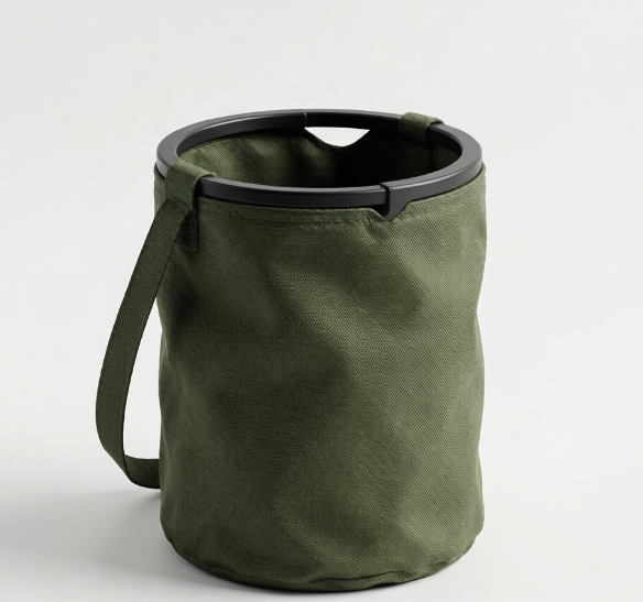 Leak-proof Collapsible Outdoor Water Container